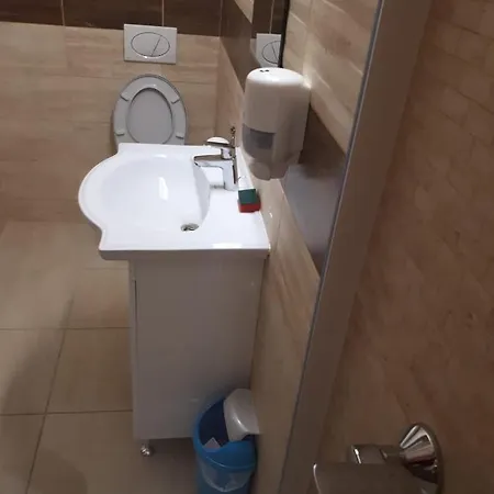 Apartment Hunyadi Budget Ciresica Sibiu